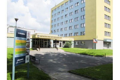 Hejtmanství dokončilo největší letní investici ve školách. Studentům se bude lépe dýchat