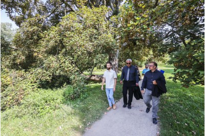 V zámeckém parku v Čechách pod Kosířem odstartovala rozsáhlá rekonstrukce rybníků