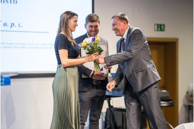 Hvězdy udržitelnosti. Kraj předal ceny za společenskou odpovědnost