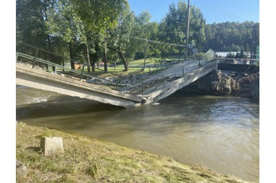 Na Jesenicku jsou stále odříznutá místa. Začne výstavba mostů, foto: HZS OK