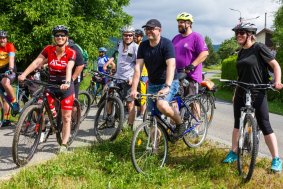 Cyklistům se blýská na lepší časy. Kraj jednal o nové koncepci cyklostezek