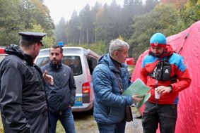 Cvičení na sedle prověřilo schopnosti záchranářů. Pomáhal jim dron