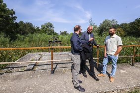 V zámeckém parku v Čechách pod Kosířem odstartovala rozsáhlá rekonstrukce rybníků