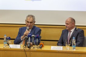 Prezident Miloš Zeman na návštěvě v Olomouckém kraji: 1. den