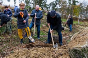 Krajský úřad pomohl s obnovou zeleně v olomoucké zoo