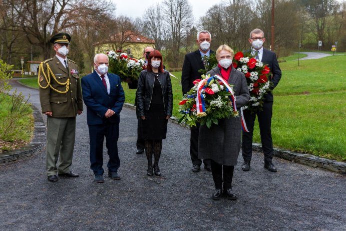 Zástupci Olomouckého kraje uctili památku obětí javoříčské tragédie