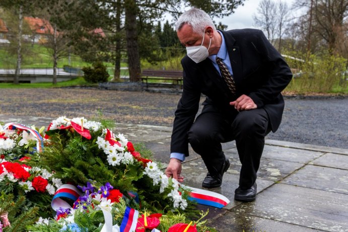 Zástupci Olomouckého kraje uctili památku obětí javoříčské tragédie