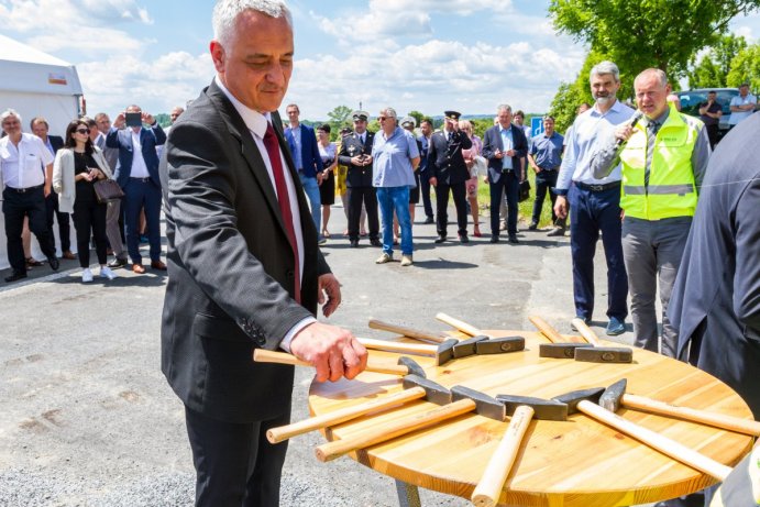 ŘSD včera zahájilo stavbu dálnice Bělotín - Rybí