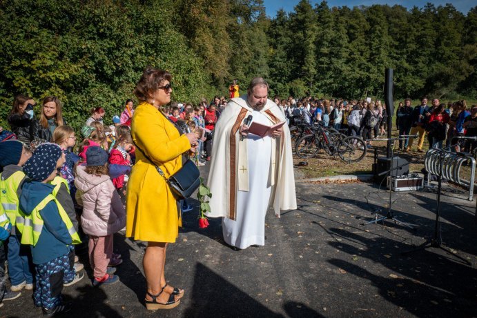 Nová cyklostezka spojila Mostkovice a Plumlov