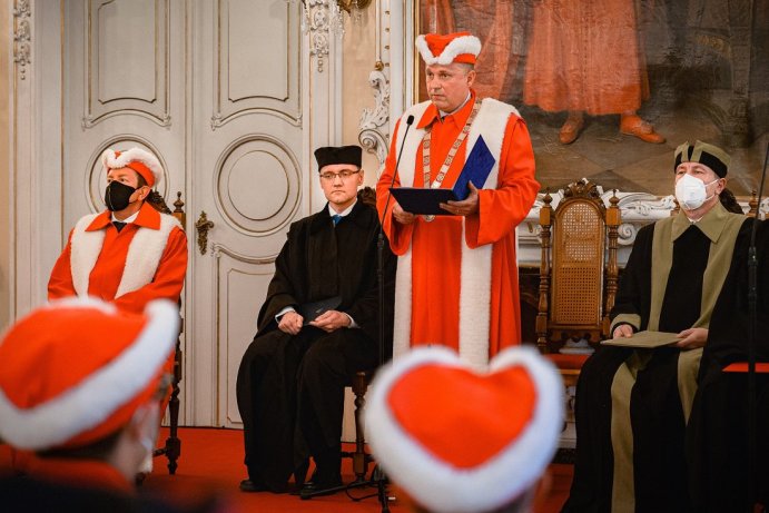 Rektor Martin Procházka složil inaugurační slib