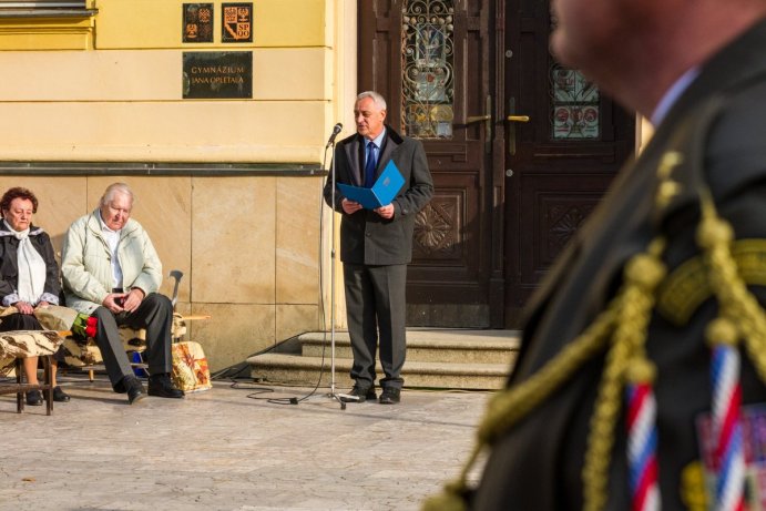 Zástupci Olomouckého kraje uctili památku Jana Opletala