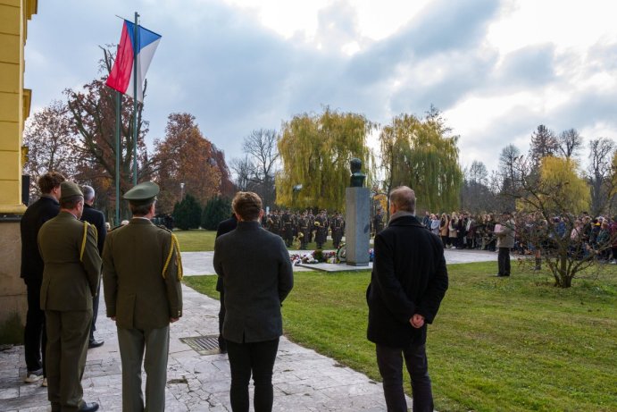 Zástupci Olomouckého kraje uctili památku Jana Opletala