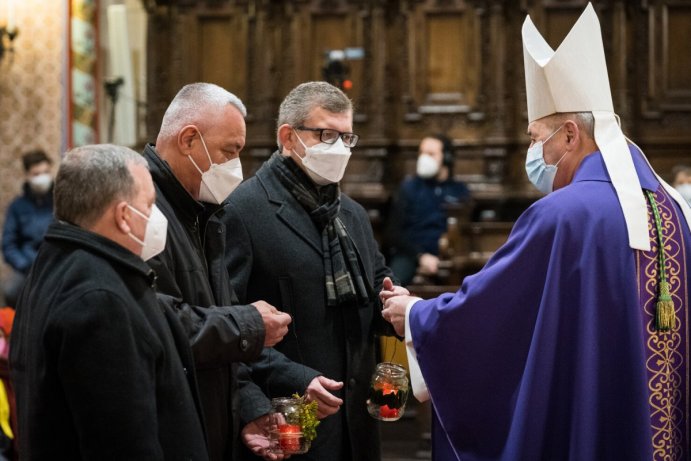 Mše svatá s předáním Betlémského světla Foto: Pavel Langer