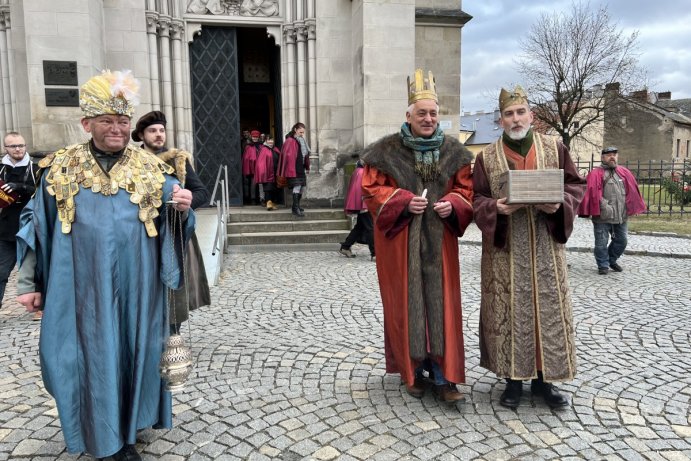 	Hejtman osedlal koně a podpořil Tříkrálovou sbírku