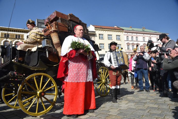 Historický cestovní kočár projel regionem Foto: Muzeum kočárů