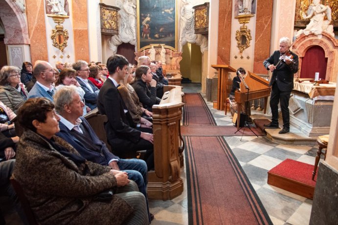 Mořickým kostelem sv. Martina zněla vážná hudba