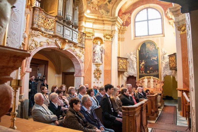 Mořickým kostelem sv. Martina zněla vážná hudba