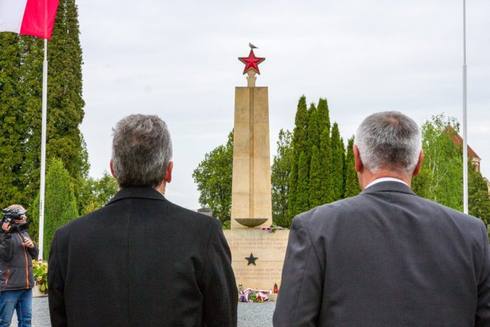 Olomoucký kraj si připomněl 77. výročí konce 2. světové války 