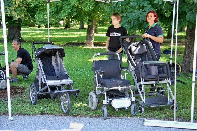 Olomoucká štafeta nabízí pohled na svět očima vozíčkářů