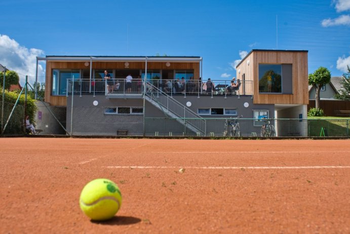 Tenisté ze Zábřehu se radují z moderního zázemí; foto: Město Zábřeh