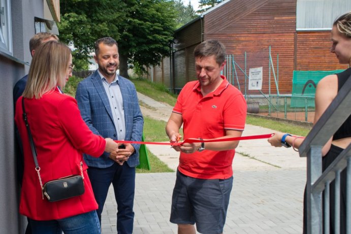 Tenisté ze Zábřehu se radují z moderního zázemí; foto: Město Zábřeh