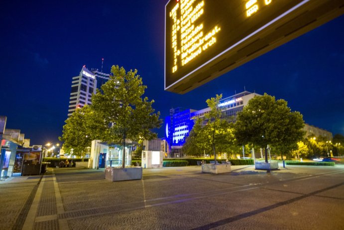 Krajský úřad Olomouckého kraje svítil modře. Upozornil na předsednictví Česka v Radě EU