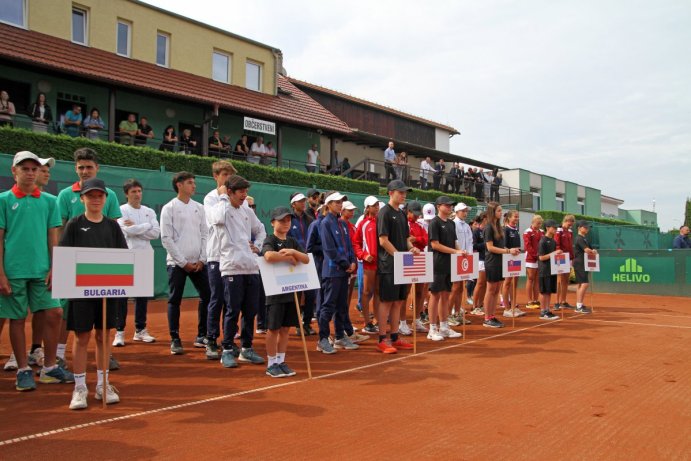 V Prostějově soutěží o titul mladé tenisové hvězdy