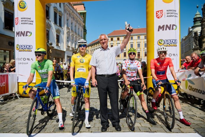 V Uničově odstartoval světový pohár v silniční cyklistice. Foto: Sazka Tour