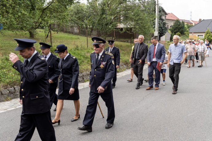 Dobrovolní hasiči v Klokočí mají výročí i opravenou zbrojnici