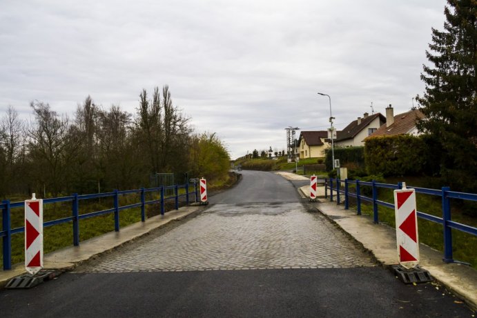 Dřevohostice dokončily opravu silnice