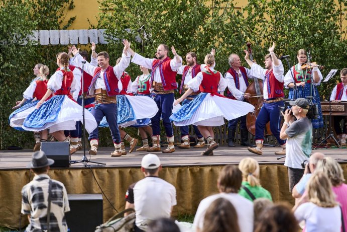 Na Hané se drží tradice. Důkazem je Jízda králů v Doloplazech, foto: Filip Jančo