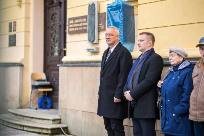 Kraj uctil Den boje za svobodu a demokracii