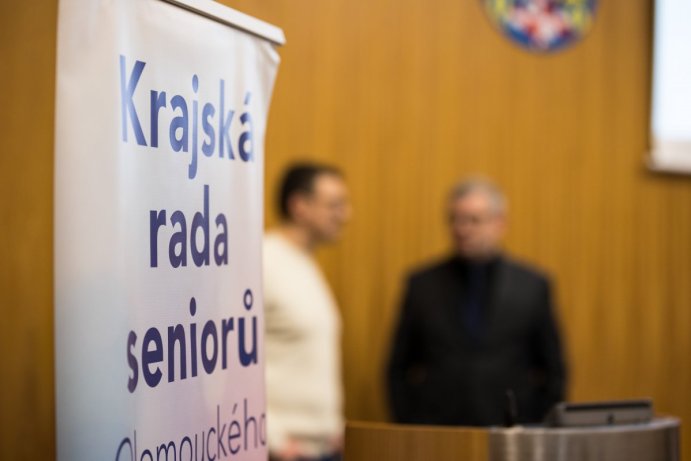 Krajská rada seniorů funguje už deset let. Uspořádala výroční konferenci