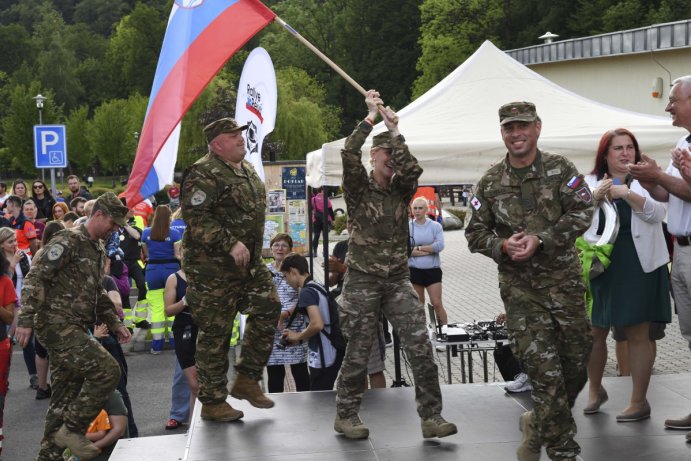 Záchranáře a policisty prověřily v Jeseníkách simulované zásahy