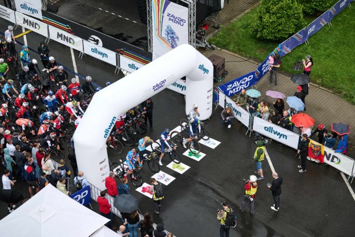 Krajské silnice se staly dějištěm světového cyklo závodu