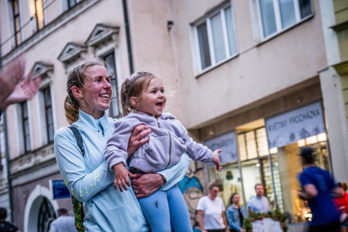 Mattoni Maraton rozhýbal Olomouc. Běžely tisíce lidí