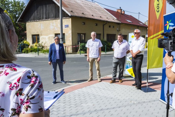 Týn nad Bečvou má opravenou silnici