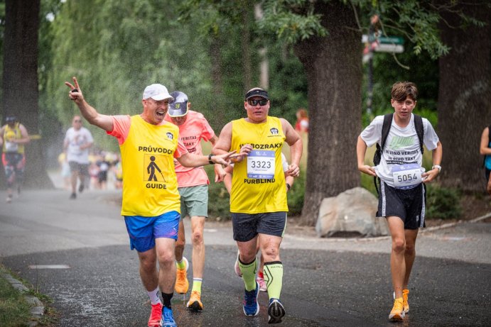 Na olomouckém ČEZ RunTour se běželo pro radost, rekordy i dobrou věc