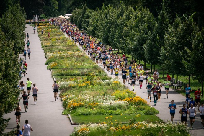 Na olomouckém ČEZ RunTour se běželo pro radost, rekordy i dobrou věc