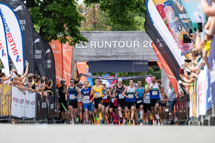 Na olomouckém ČEZ RunTour se běželo pro radost, rekordy i dobrou věc