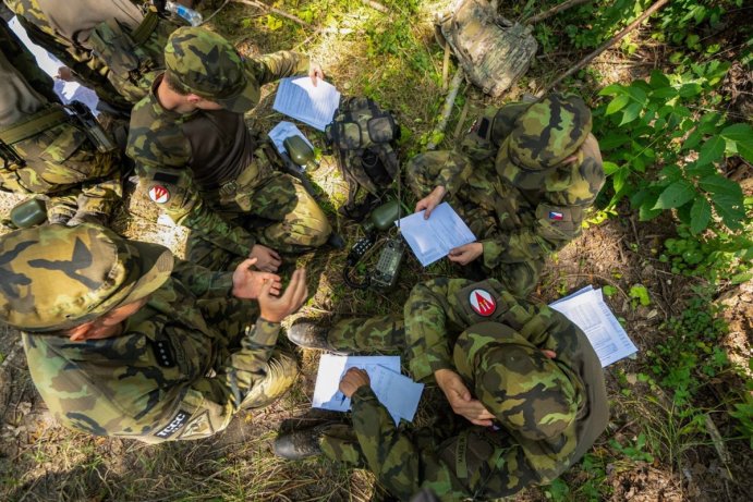 V Hranicích složilo vojenskou přísahu 41 středoškoláků