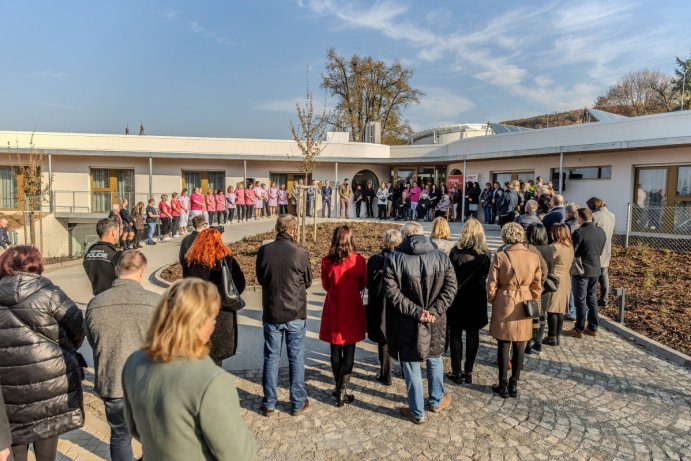 Seniorům ve Šternberku slouží nový domov