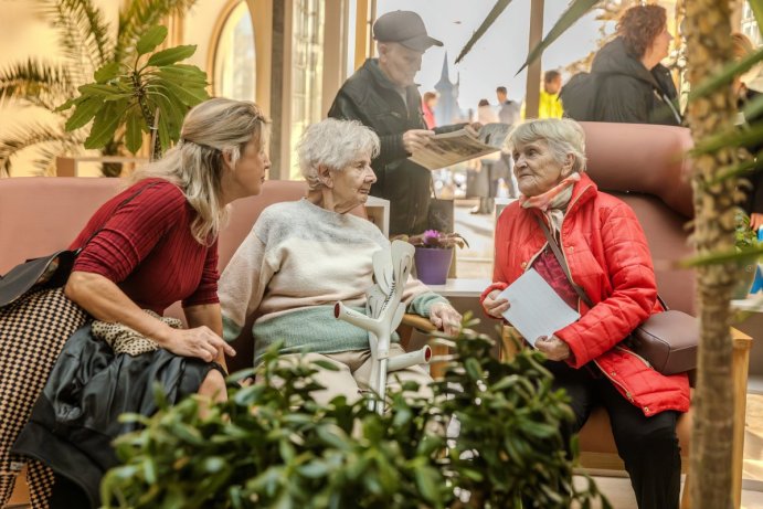 Seniorům ve Šternberku slouží nový domov