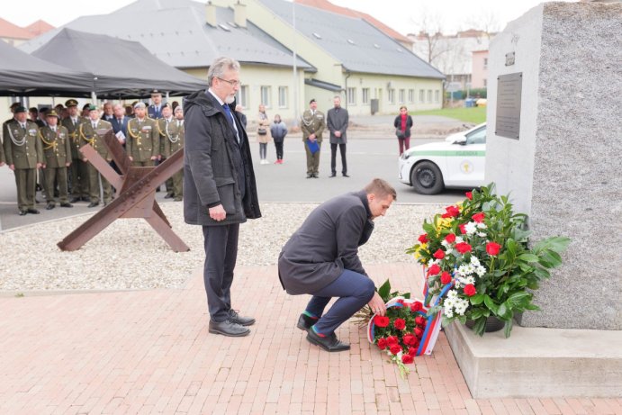 Velitelství Vojenské policie Olomouc oslavilo 10 let čestného názvu