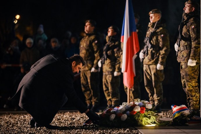 Krajští zástupci uctili Den boje za svobodu a demokracii, foto: Vojtěch Duda