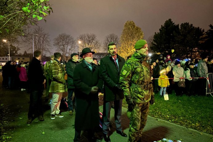 Krajští zástupci uctili Den boje za svobodu a demokracii