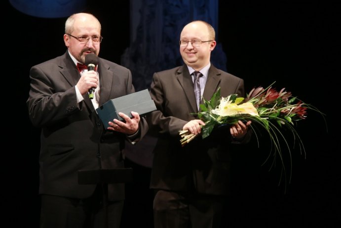 Cena za výjimečný počin roku v oblasti hudby: Sbor Schola od sv. Jana Křtitele v Šumperku, provedení České mše vánoční Jana Jakuba Ryby (hovoří sbormistr Vít Rozehnal)