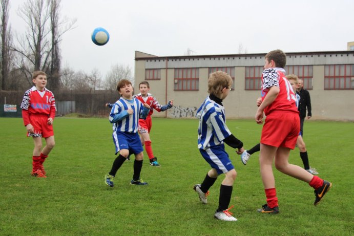 Mladí sportovci dostali bezpečné branky