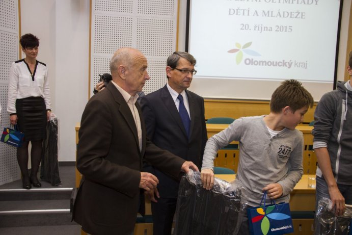 Medailisté z olympiády dětí a mládeže převzali ocenění od Olomouckého kraje