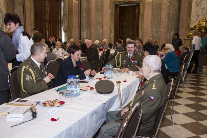 Hejtman Rozbořil poděkoval válečným veteránům